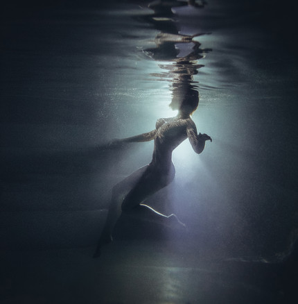 Nude Under Water